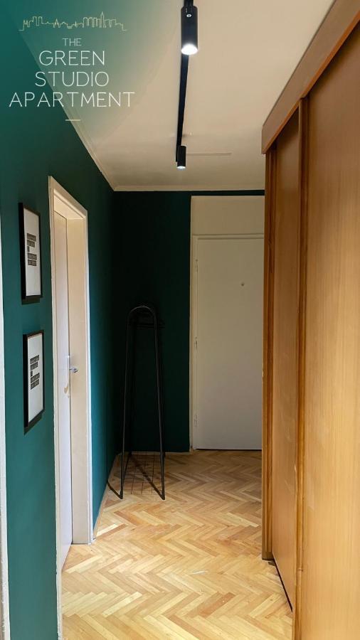 Green Studio Apartment Sarajevo Bagian luar foto