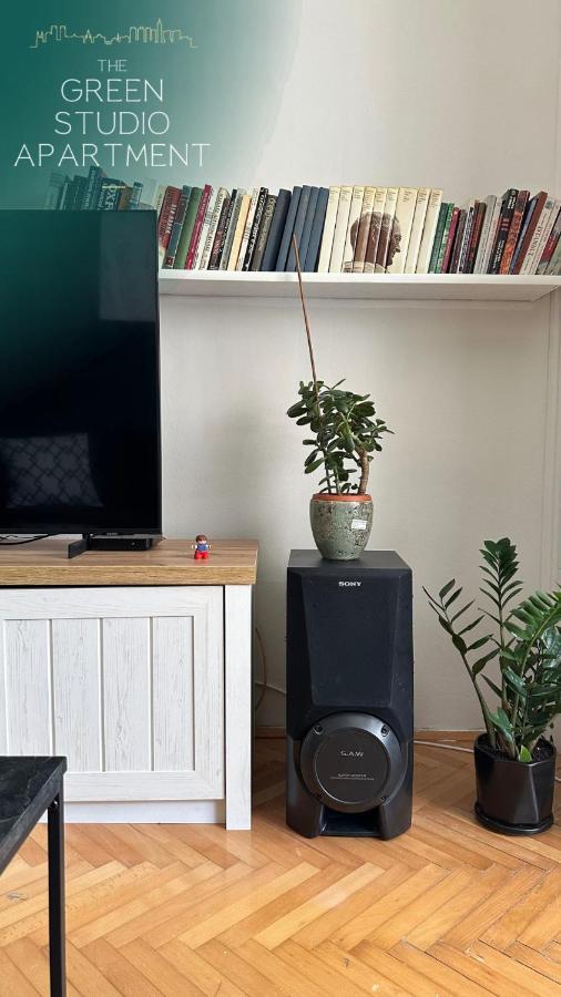 Green Studio Apartment Sarajevo Bagian luar foto